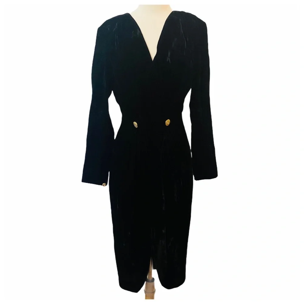 1980’s Divine Vintage Black Velvet Wiggle Dress with Gold Buttons, Marked a 8 - Picture 4 of 10